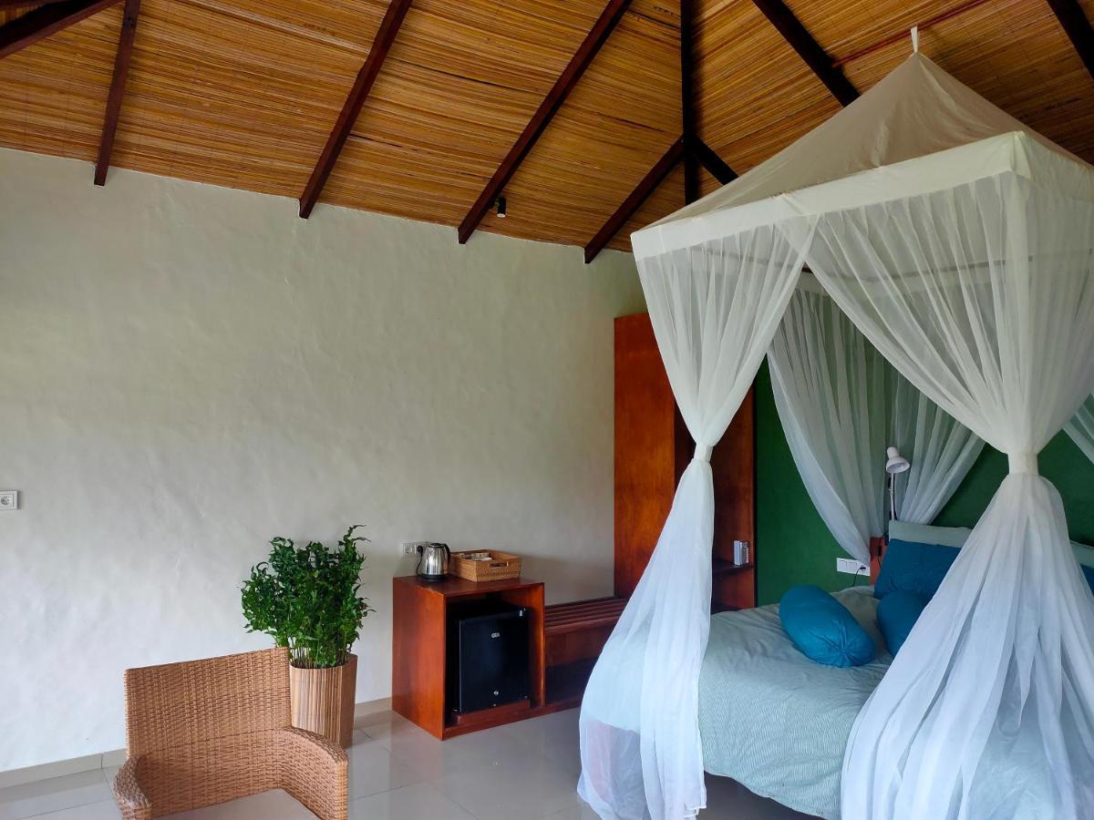 Ilasan Cottage. Tomohon Екстер'єр фото