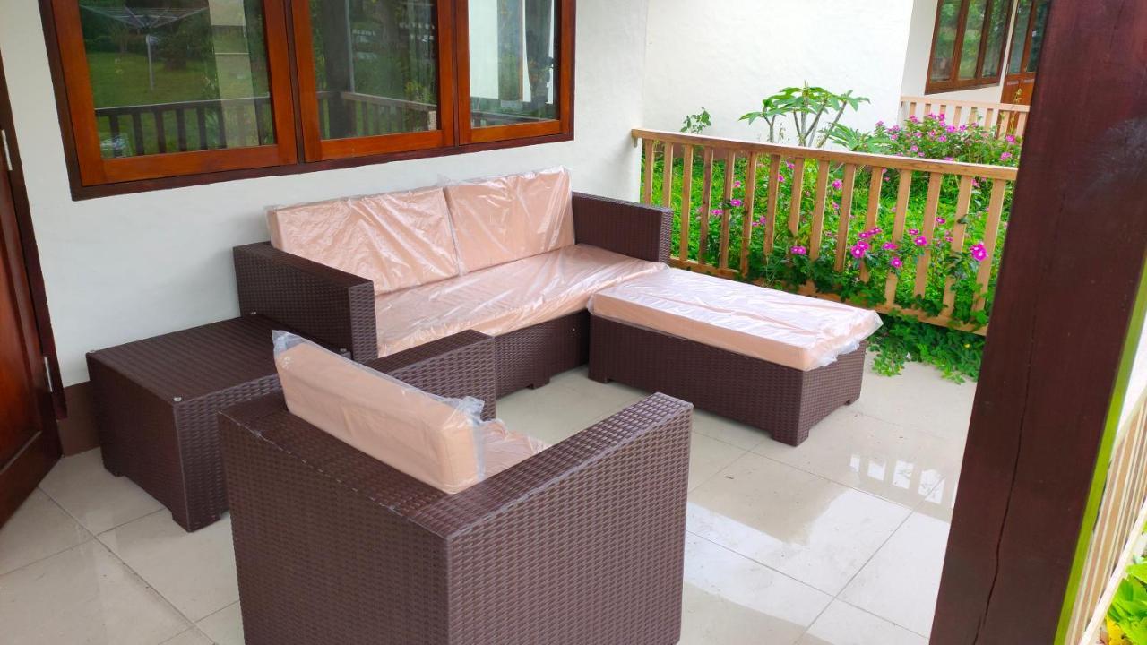 Ilasan Cottage. Tomohon Екстер'єр фото